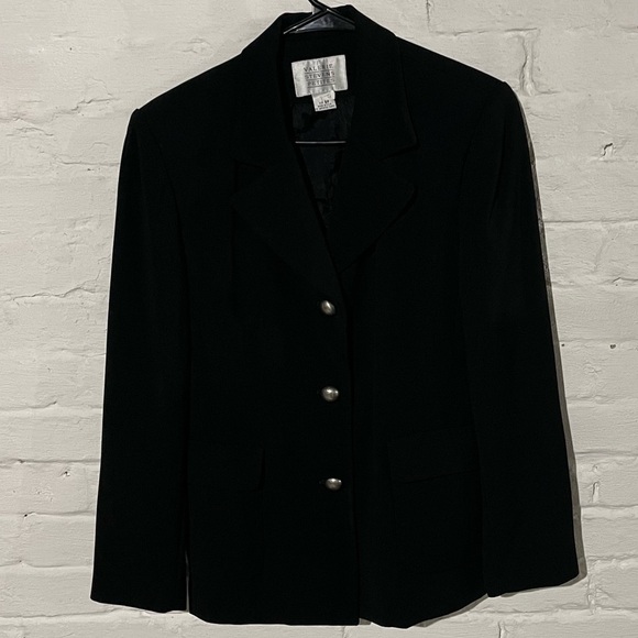 Valerie Stevens Jackets & Blazers - Valerie Stevens Petites Blazer 8P